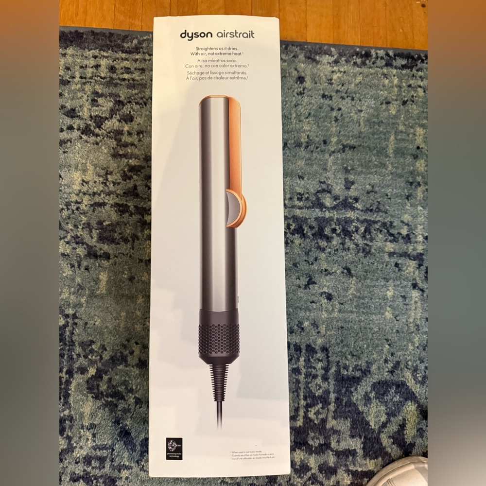Dyson Airstrait, new in box